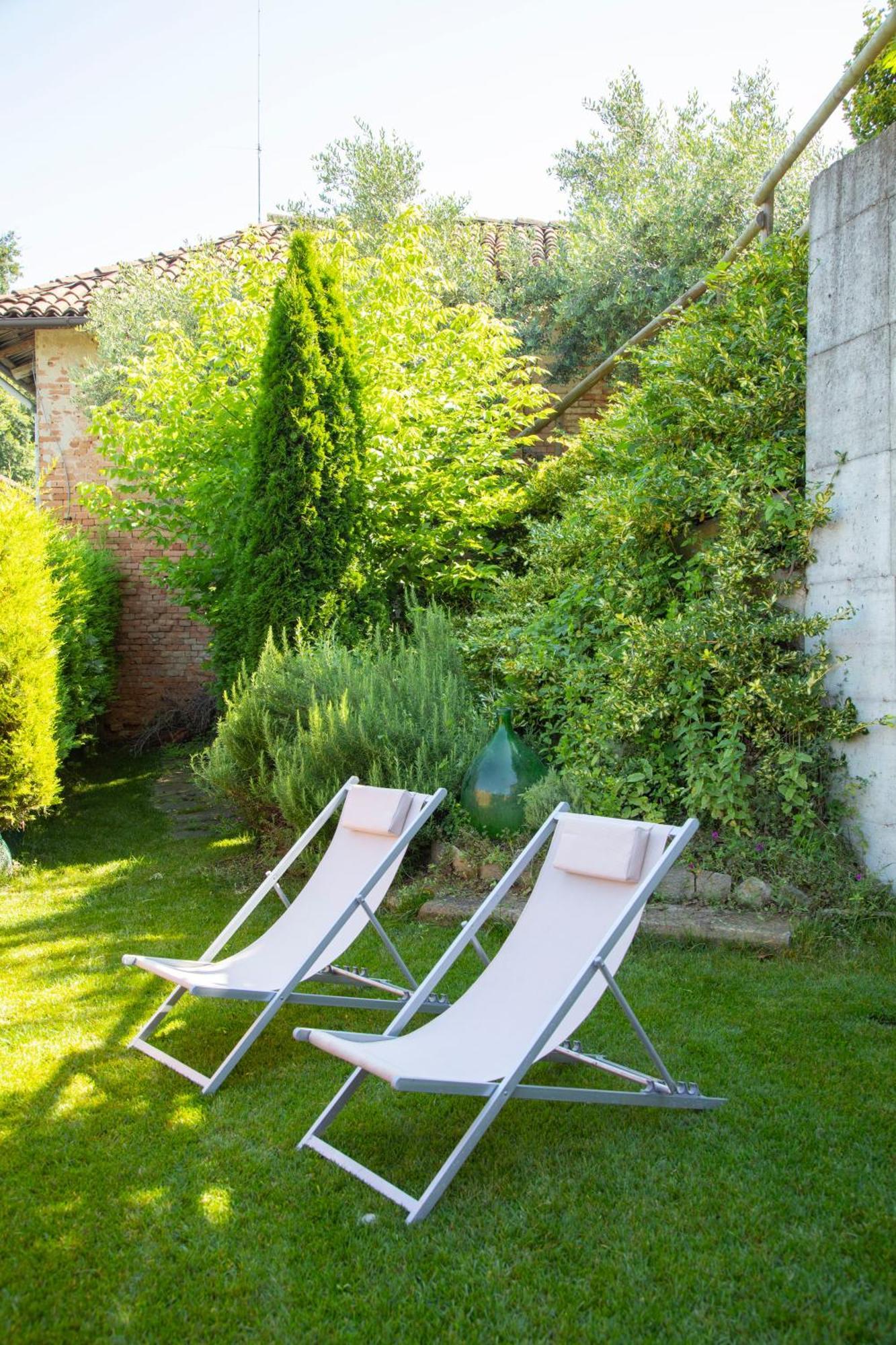 Casa Graziella- Appartamenti Vacanze Portacomaro Exterior photo
